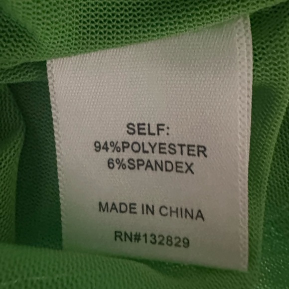 superdown Tess Tie Front Top in Kelly Green Sheer Top size S - Picture 9 of 9